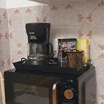 Old Town Luxe Retreat - Calea Victoriei Cec Bank Apartment *