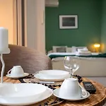 Old Town Luxe Retreat - Calea Victoriei Cec Bank Apartment