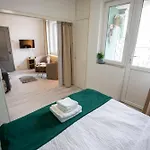 Old Town Luxe Retreat - Calea Victoriei Cec Bank *