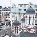 Old Town Luxe Retreat - Calea Victoriei Cec Bank Apartment *