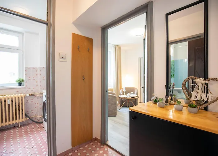 Apartament Old Town Luxe Retreat - Calea Victoriei Cec Bank