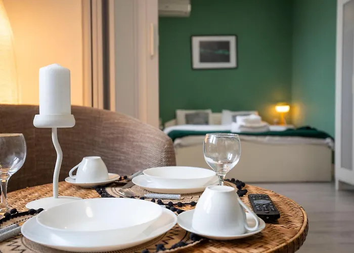 Old Town Luxe Retreat - Calea Victoriei Cec Bank דירה