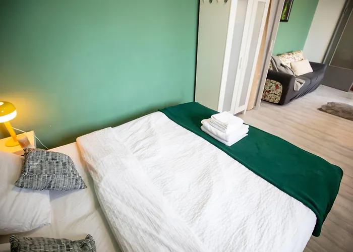 Old Town Luxe Retreat - Calea Victoriei Cec Bank דירה