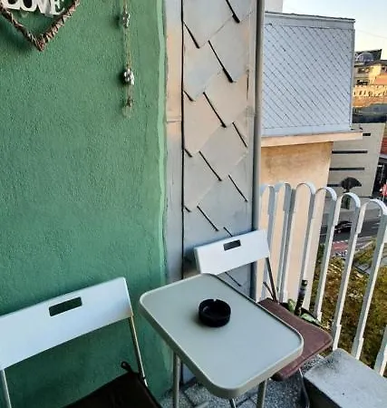 And Sleep Old Бухарест