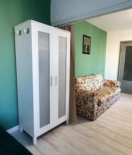 And Sleep Old Апартаменти *