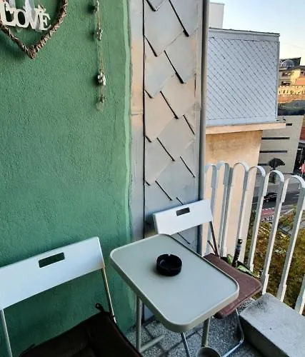 And Sleep Old Бухарест