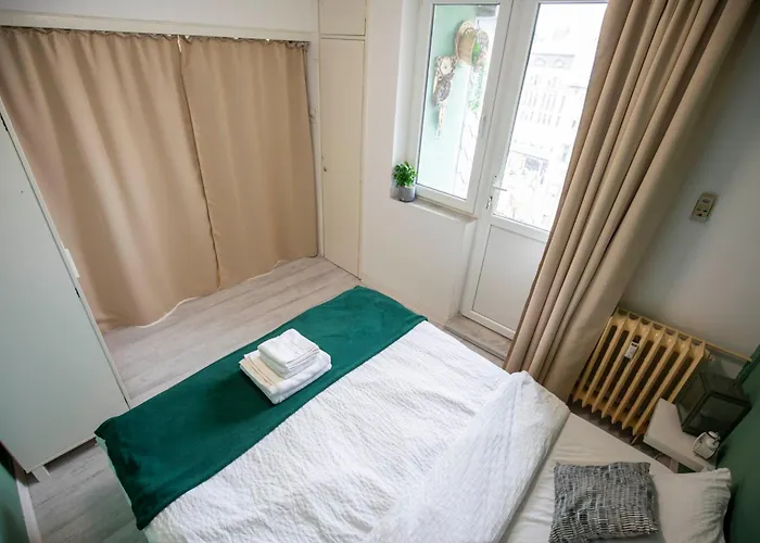 Old Town Luxe Retreat - Calea Victoriei Cec Bank